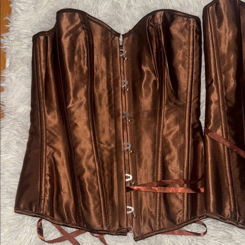 Brown Bustier Blouse with Buttoned Design